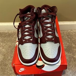 Nike Dunk Hi Retro